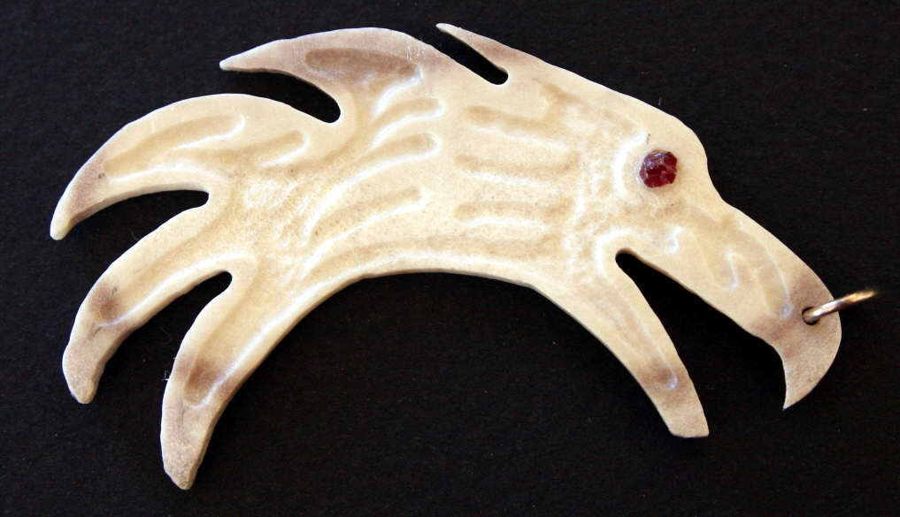 Michael Mason : Moose antler carving