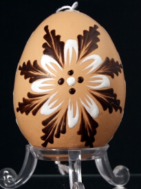 Oeuf décoré à la cire colorée  : Slovaquie