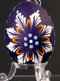 Oeuf décoré à la cire colorée  : Slovaquie
