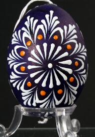 Oeuf décoré à la cire colorée  : Slovaquie