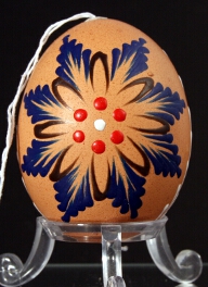Oeuf décoré à la cire colorée  : Slovaquie
