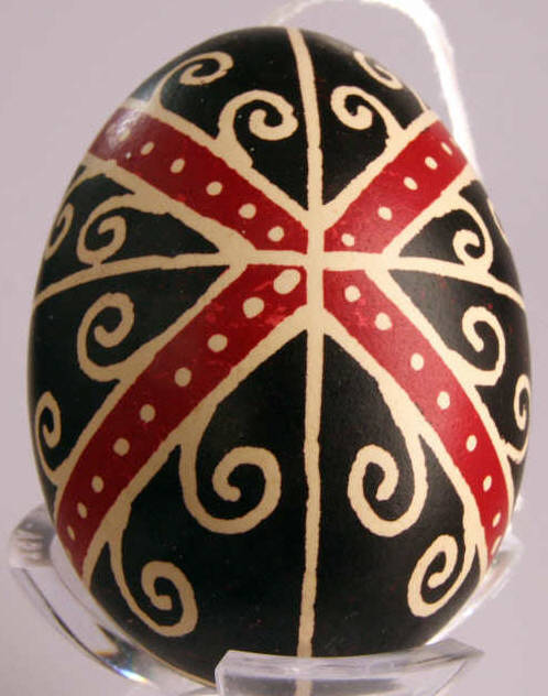 Oeuf de poule Pysanky - Technique traditionnelle de batik à la cire : Hongrie