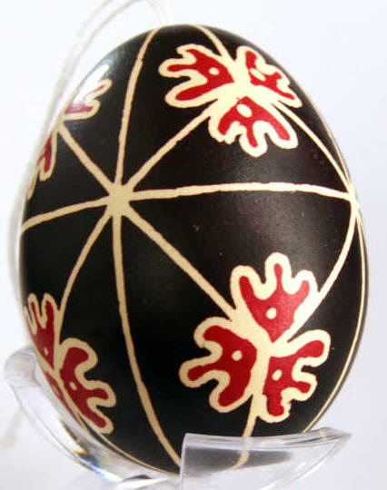 Oeuf de poule Pysanky - Technique traditionnelle de batik à la cire : Hongrie