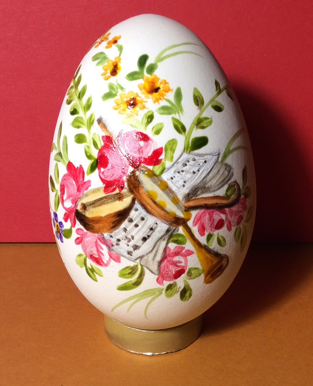  Oeuf décoré par Brigitte ( France) 
