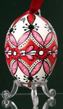 Decorated egg shell : Hungary