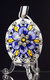 Decorated egg shell : Hungary